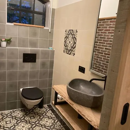 Holiday home Logeren Bij De Soerensesteeg