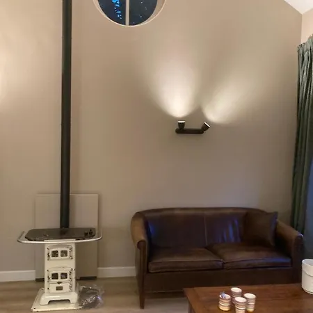 Logeren Bij De Soerensesteeg Holiday home