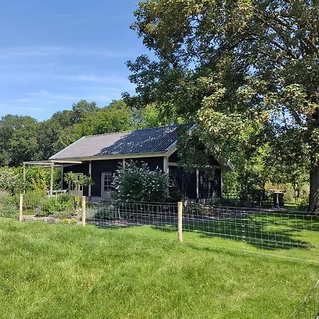 Logeren Bij De Soerensesteeg בית נופש