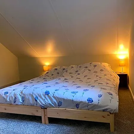 Logeren Bij De Soerensesteeg Holiday home *