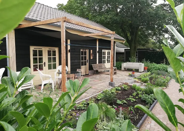 Logeren Bij De Soerensesteeg Semesterbostad *